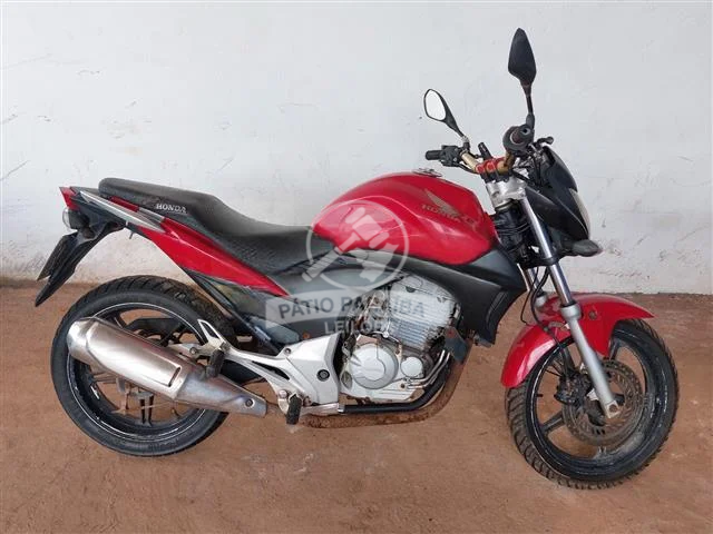 HONDA CB 300R 2011